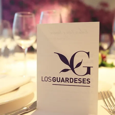 ホテル Guardeses