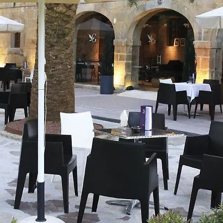 Hotel Guardeses Solares