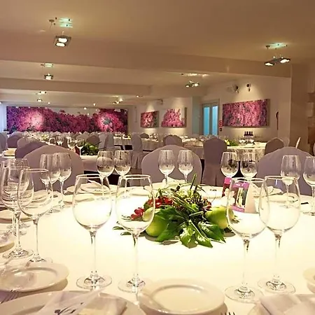 Guardeses Hotel Solares