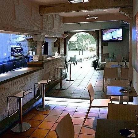 Guardeses Hotel Solares