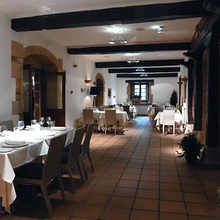 Hotel Guardeses Solares